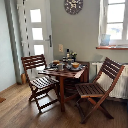 Pension Adele - Ruhig, Direkt Am Elberadweg & Badesee Mit Balkon Dresden Exterior foto