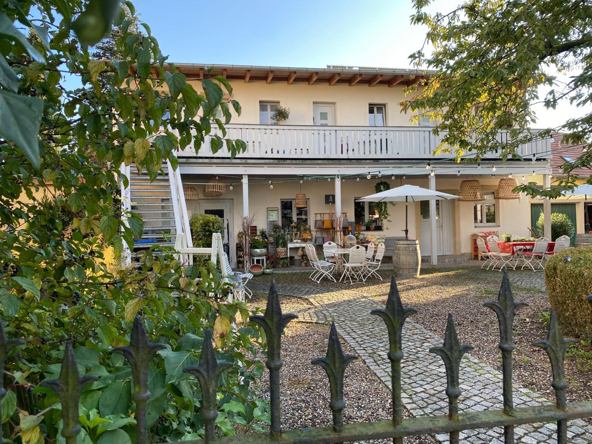 Adele - Ruhig, Direkt Am Elberadweg & Badesee Mit Balkon Dresde