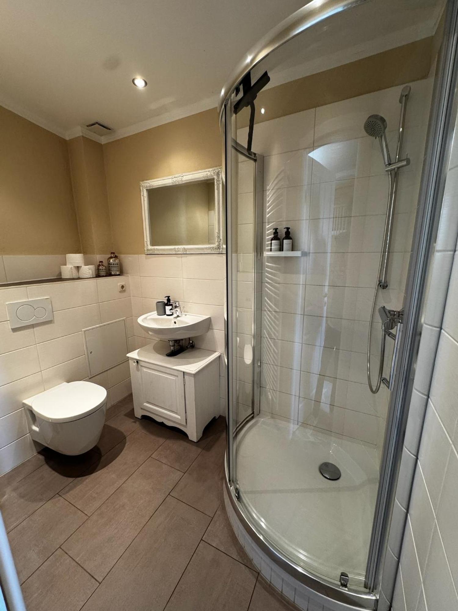 Adele - Ruhig, Direkt Am Elberadweg & Badesee Mit Balkon Apartment